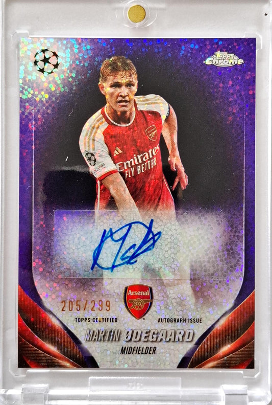 2023-24 Topps Chrome UCC Martin Odegaard Auto 205/299