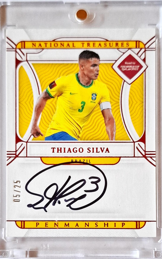 2022 Panini National Treasures on Card Auto Thiago Silva /25