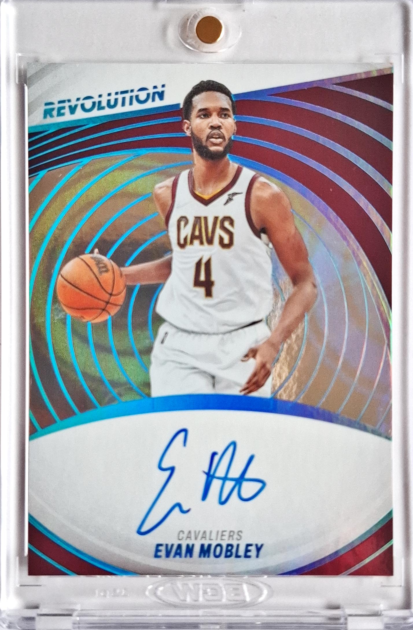 2022-23 Panini Revolution Autograph Infinite Evan Mobley on Card Auto /25 Cleveland Cavaliers