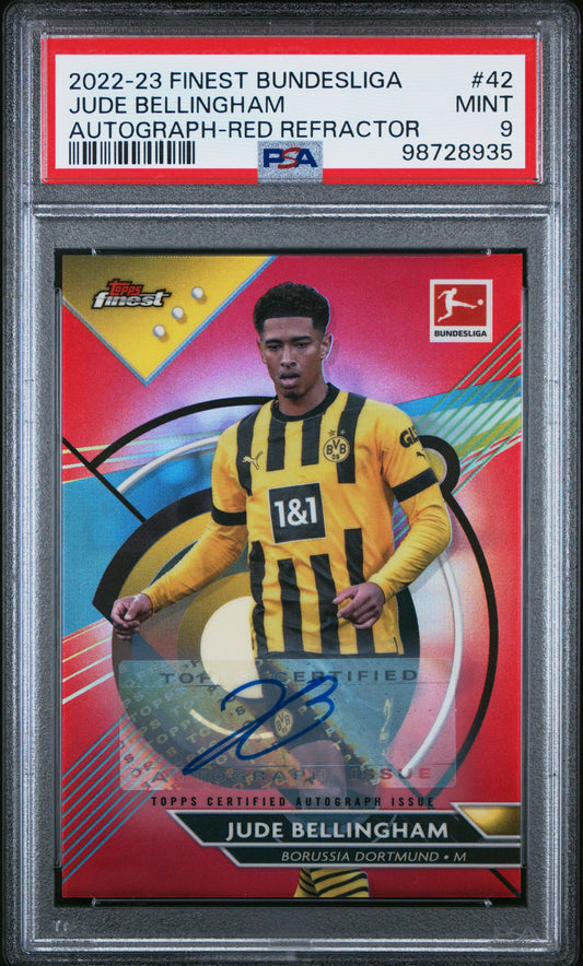 2022-23 Topps Finest Bundesliga Red Refractor Auto Jude Bellingham Karte 4/5 PSA 9 Borussia Dortmund.