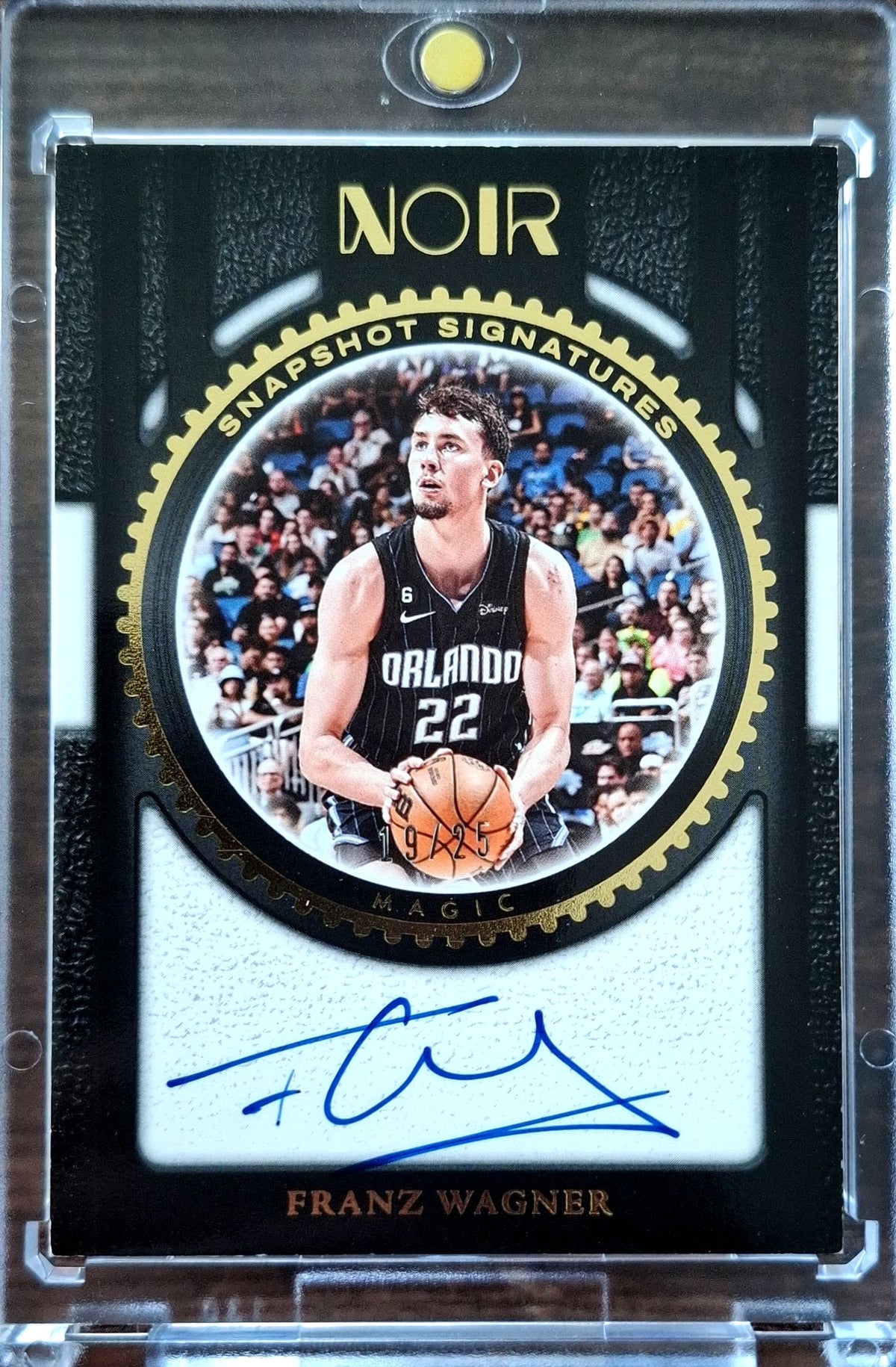 2022-23 Panini Noir Snapshot Signatures Franz Wagner Auto Karte 19/25 Orlando Magic.