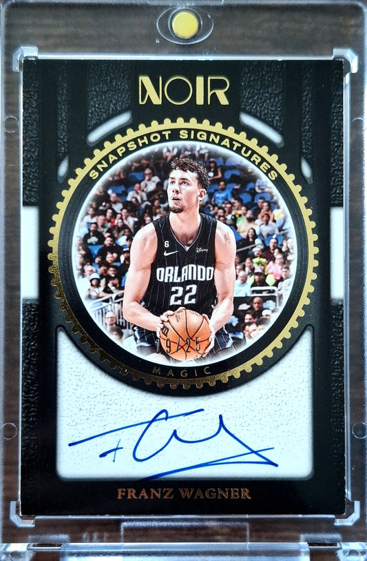 2022-23 Panini Noir Snapshot Signatures Franz Wagner Auto Karte 19/25 Orlando Magic.