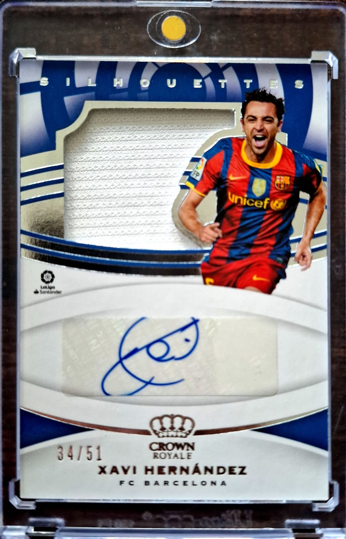 2020-21 Panini Crown Royale Silhouettes Jersey Autograph Xavi Hernández Auto Karte 24/51 FC Barcelona.
