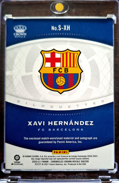 2020-21 Panini Crown Royale Silhouettes Jersey Xavi Hernandez Auto 24/51 FC Barcelona