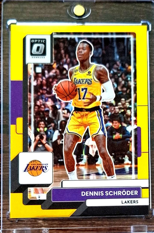 2022-23 Panini Donruss Optic Gold Prizm Dennis Schröder Karte 03/10 Los Angeles Lakers.