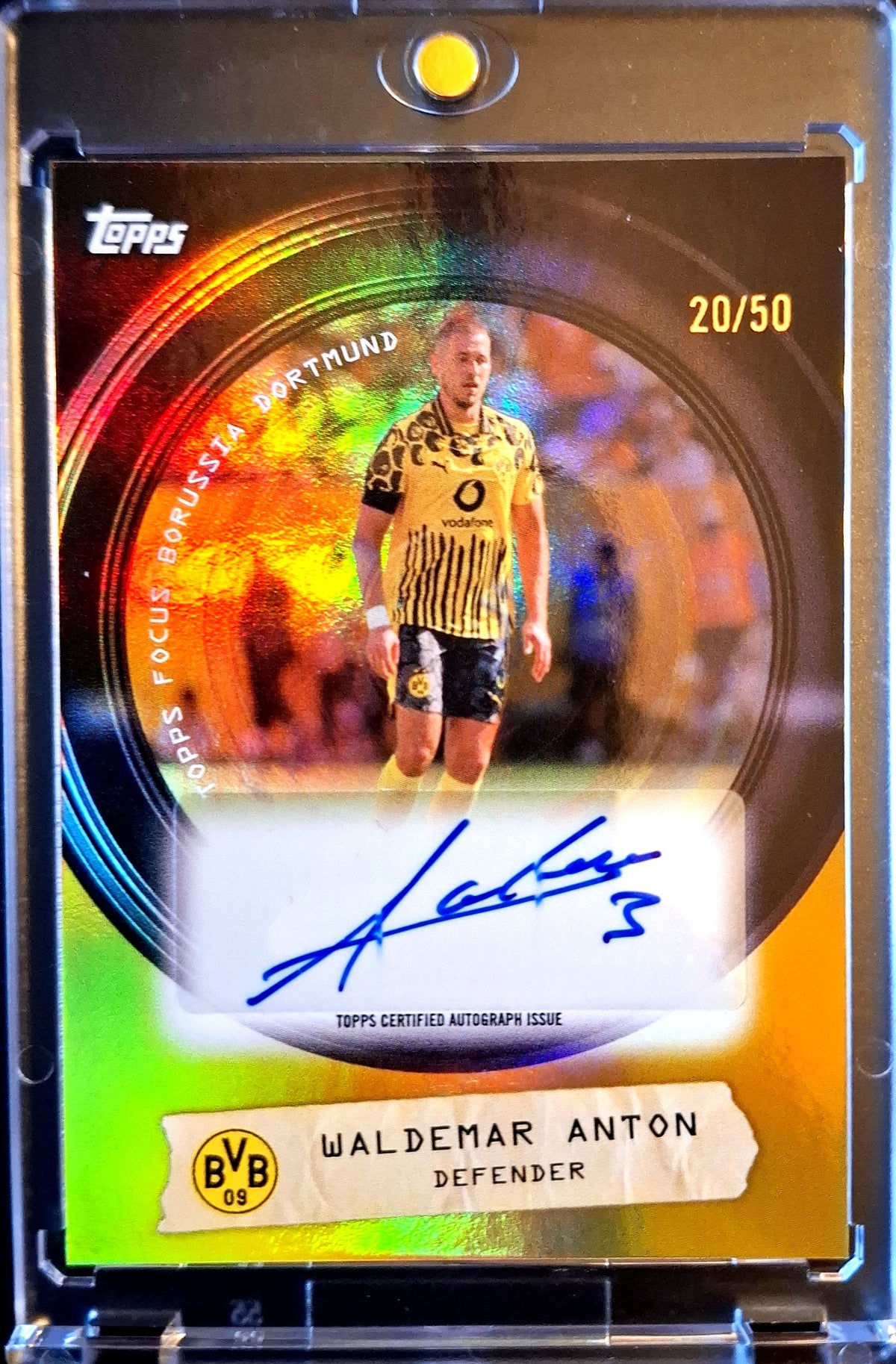 2025-26 Topps Focus Borussia Dortmund Viewfinder Autograph Waldemar Anton Auto Karte 20/50.