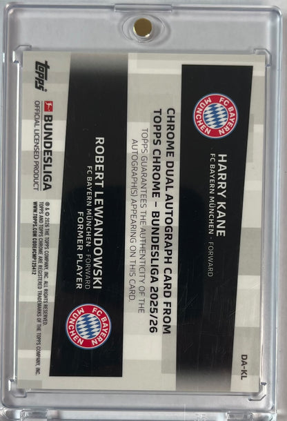 2025-26 Topps Chrome Bundesliga Gold Refractor Dual Auto Harry Kane / Robert Lewandowski 48/50 FC Bayern München