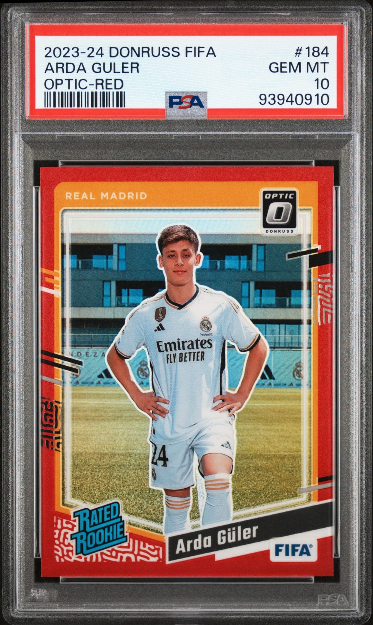 2023-24 Panini Donruss FIFA Rated Rookie Optic Red Arda Güler RC Auto Karte 166/199 PSA 10 Gem Mint Real Madrid.