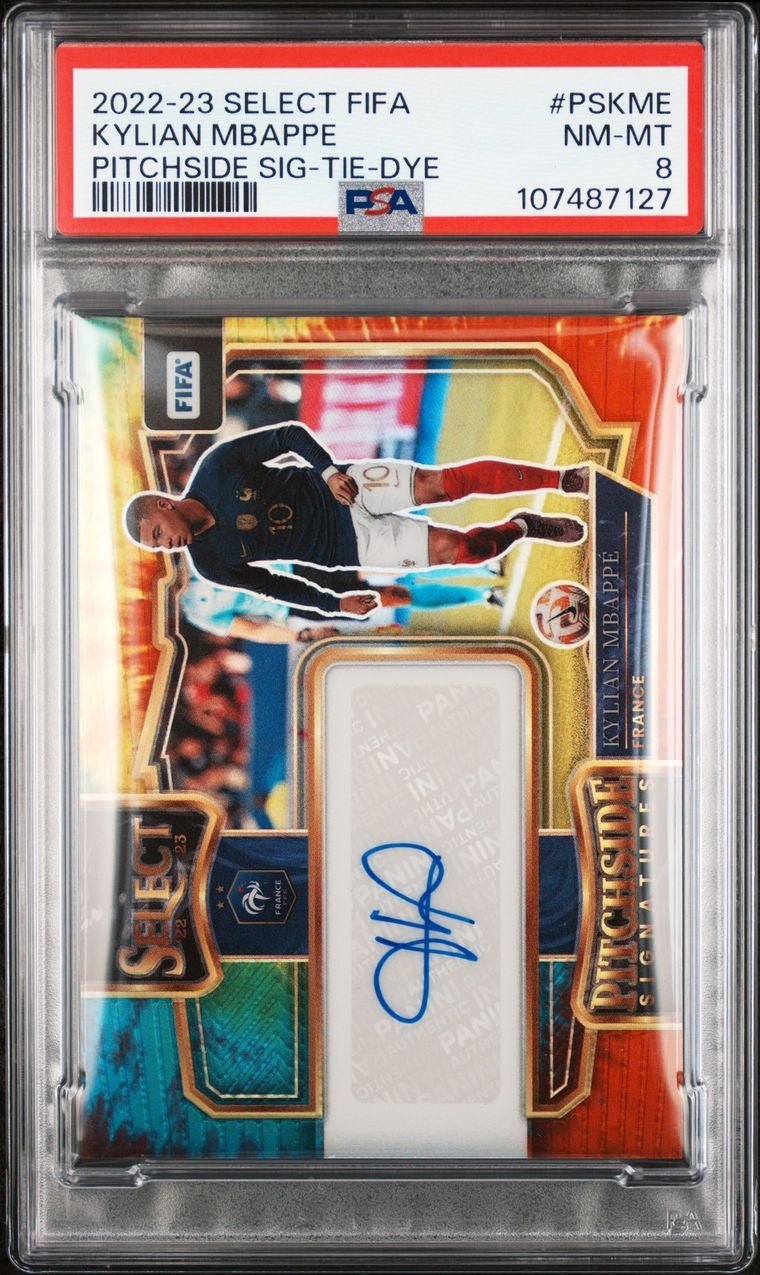 2022-23 Panini Select Fifa Pitchside Signatures Kylian Mbappe Tie-Dye Auto 15/15 Frankreich PSA 8