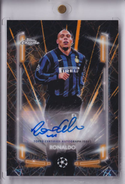 2024-25 Topps Chrome UCC Black Lazer Autograph Auto Ronaldo /25 Inter Mailand