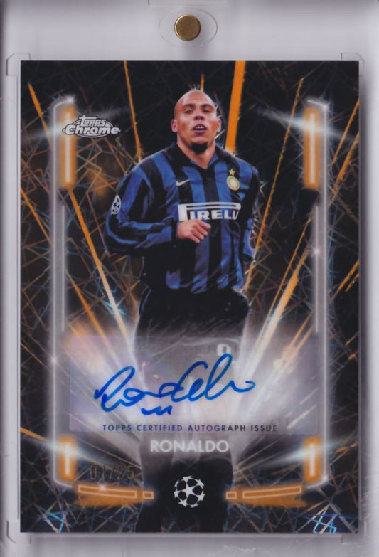 2024-25 Topps Chrome UCC Black Lazer Autograph Auto Ronaldo /25 Inter Mailand