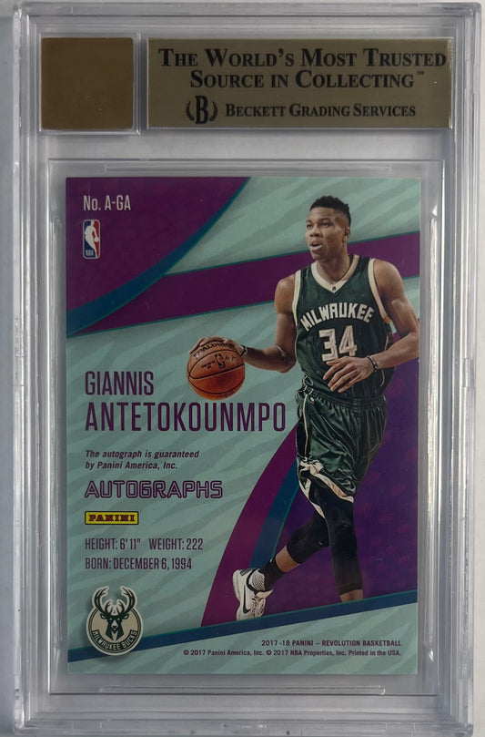 2017-18 Panini Revolution Autographs Giannis Antetokounmpo BGS 9.5 Auto 10 GEM MINT Milwaukee Bucks