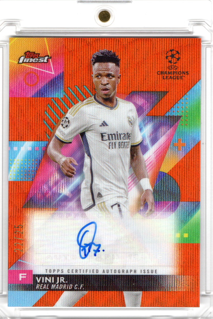 2023-24 Topps Finest UCC Orange Wave Auto Vini Jr. /25 Real Madrid
