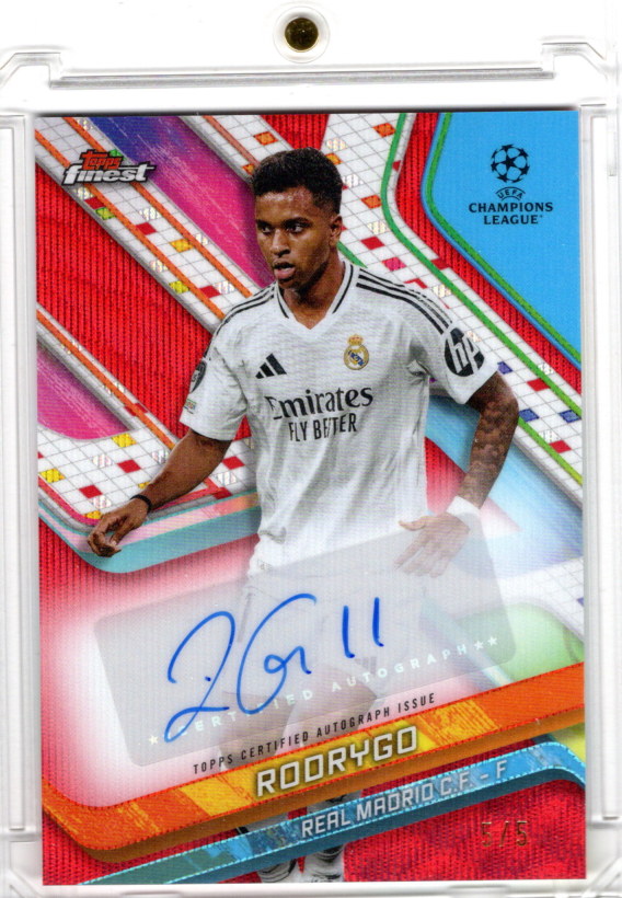 2024-25 Topps Finest UCC Red Wave Auto Rodrygo 5/5 Real Madrid