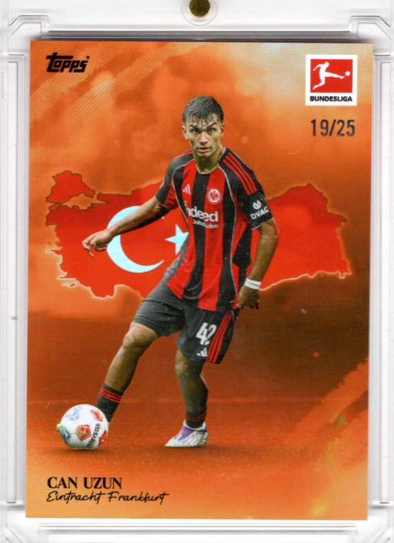 2026 Topps Bundesliga International Stars Orange Can Uzun 19/25 Eintracht Frankfurt