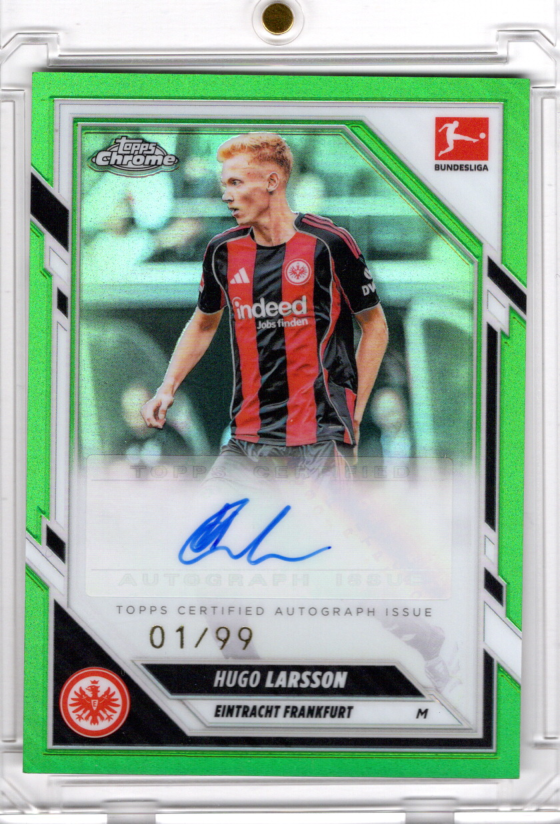 2025-26 Topps Chrome Bundesliga Hugo Larsson Green Refractor Auto 01/99 Eintracht Frankfurt