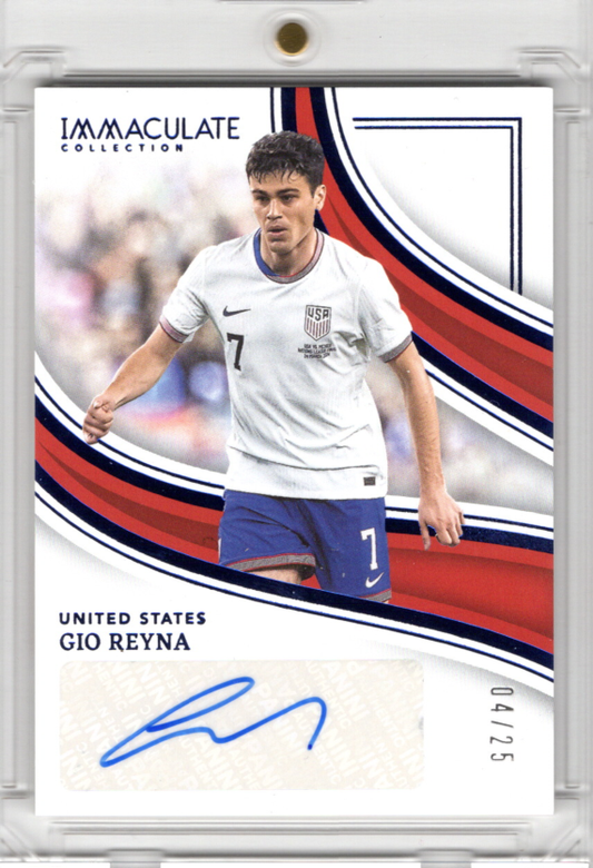 2023-24 Panini Immaculate Splendid Signatures Blue Gio Reyna Auto Karte 04/25 USA.