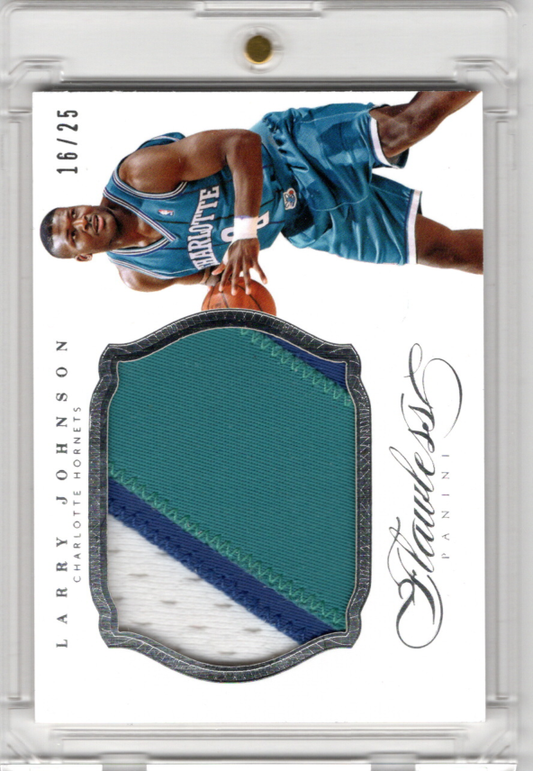 2013-14 Panini Flawless Patches Larry Johnson Karte 16/25 Charlotte Hornets Rare.