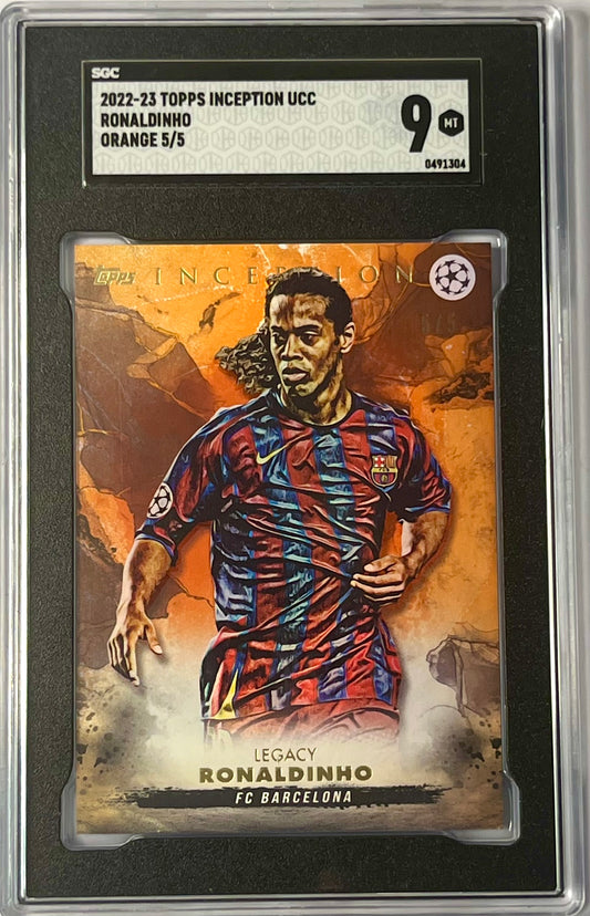 2022-23 Topps Inception UCC Orange Ronaldinho Karte 5/5 SGC 9 FC Barcelona.