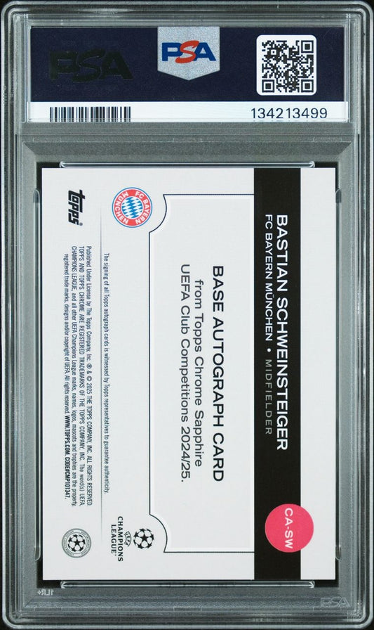 2024-25 Topps Chrome Sapphire UCC Black Bastian Schweinsteiger Auto 04/10 FC Bayern München PSA 8
